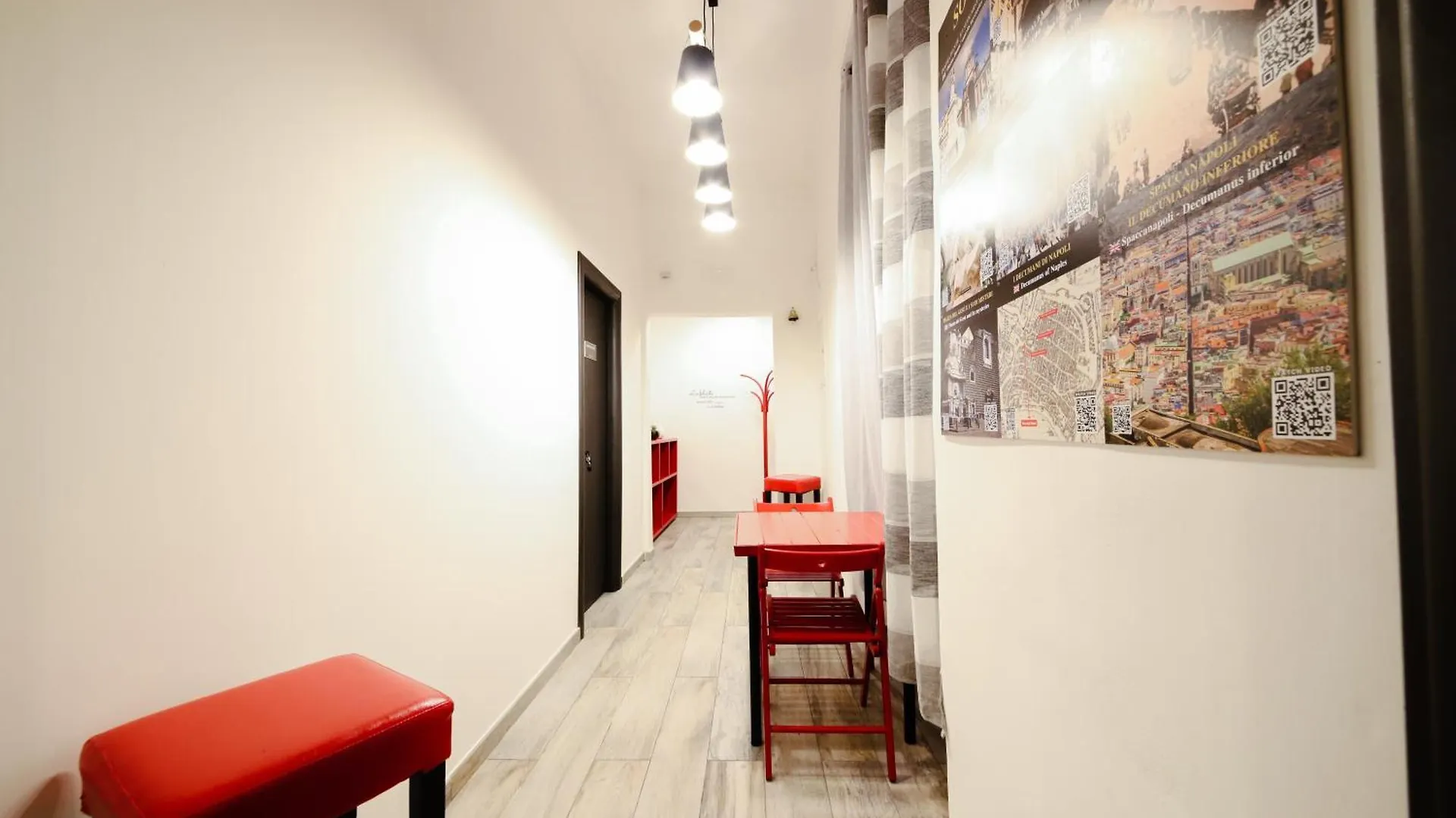 Bed & Breakfast Bed and Breakfast Casa Interattiva Naples'Secrets Italia